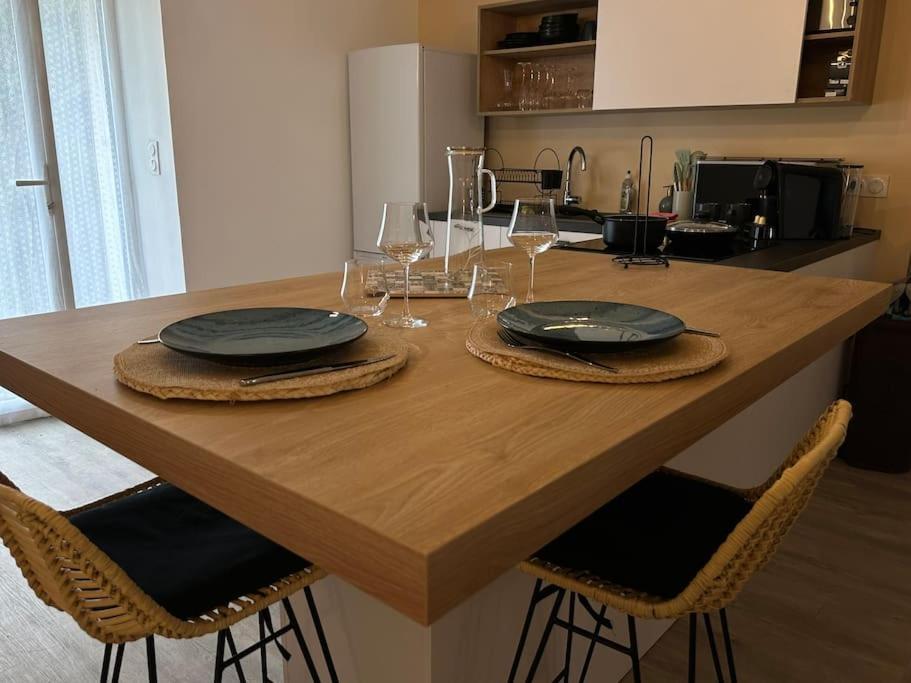 Appartement Moderne Avec Jardin Et Parking Vannes Zewnętrze zdjęcie